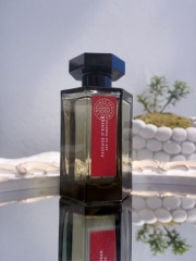 L'ARTISAN PARFUMEUR