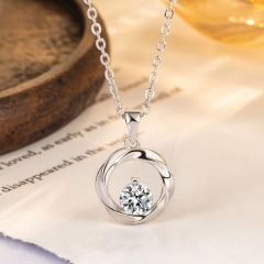 Circular Zircon Necklace Women's Simple New collarbone Chain Versatile Pendant