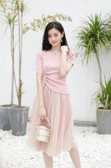 Master Wedding Dress 2024 short-sleeved Korean version of Niang Slim Lacey is a simple and neat V-neck covered arm wedding yarn.