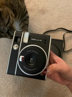 State-of-the-Art Digital SLR Camera with 20 Megapixels and High-Speed Shutter for June 25, 2024 Photographers