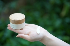 Guyu Milk Jar deeply moisturize the skin, maintain skin water and oil balance, soothe the skin, enhance skin barrier function, h