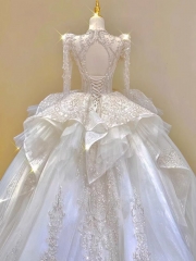Master Wedding Dress 2024 short-sleeved Korean version of Niang Slim Lacey is a simple and neat V-neck covered arm wedding yarn.