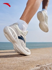 Men's mesh shoes