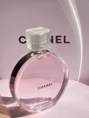 "Fresh flower and fruit fragrance, durable eau de toilette, for elegant ladies and gentlemen"