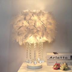 Feather - Decorated Table Lamp