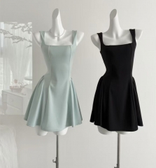Sleeveless women's satin dress