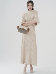 Women's autumn and winter dresses, high-end knitted long skirts, and design sense to wear outside the waist and hip skirts Skirts