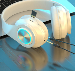 TrueCare0630 Cross-border new B39 luminous wireless Bluetooth headset headset with folding card.
