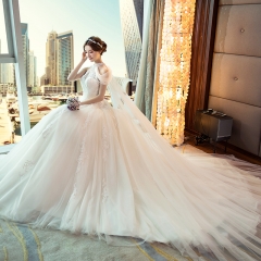 Wedding DressQ9