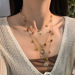 A niche gravel bead necklace