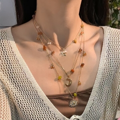 A niche gravel bead necklace