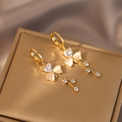 earring