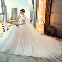 Wedding DressQ9
