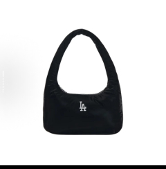 MLB Basic Casual and Stylish Hobo Shoulder Bag made of Polyurethane. It's a unisex style suitable for both men and women, a perfect couple's item. Color: Black.