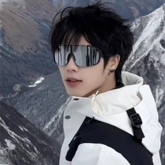 Fashionable Outdoor Cycling and Mountain Climbing Goggles: Unisex Internet Celebrity Ski Sports Sunglasses with Sun Protection, Wind and Sand Resistance
