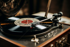Vinyl Records LP - 12 Inch Classic Music Album Collection - 180 Gram Audiophile Quality - Various Artists & Genres