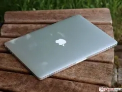 苹果电脑 Macbook