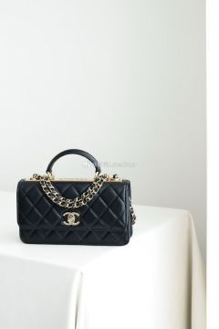 Elegant Gray Suede Drawstring Bucket Bag, Quilted Diamond Pattern, Gold Chain Crossbody & Shoulder Bag for Women